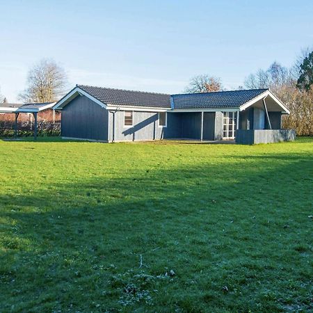 8 Person Holiday Home In B Rkop Egeskov  Eksteriør billede