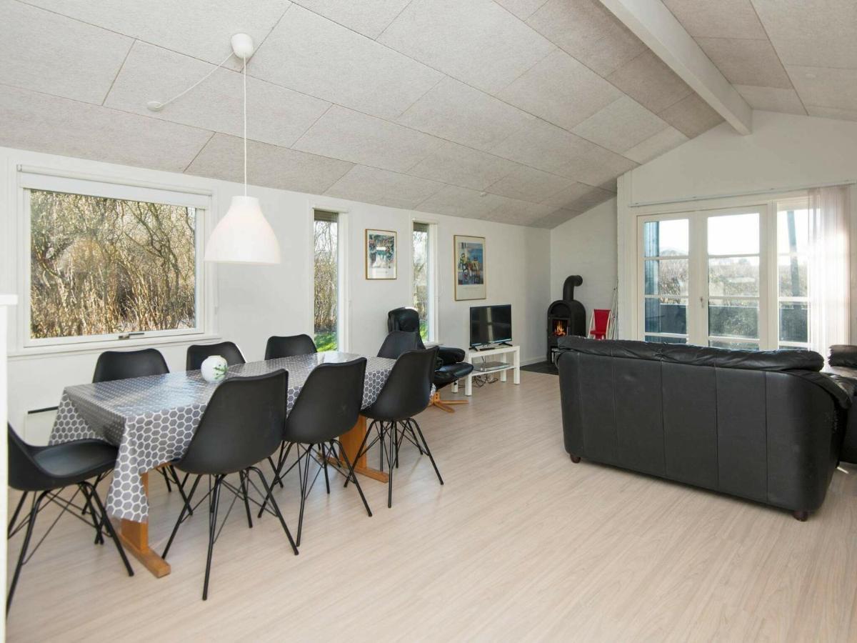 8 Person Holiday Home In B Rkop Egeskov  Eksteriør billede
